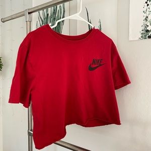NIKE Crop Top